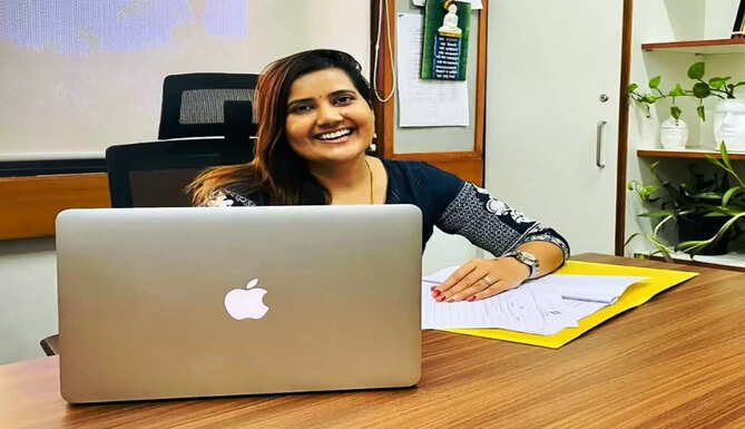 CA Shanu Lodha IIMU