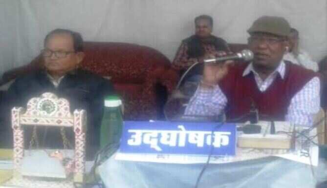 खादी मेला प्लास्टिक का उपयोग न करने के लिये जनता को कर रहा जागरूक