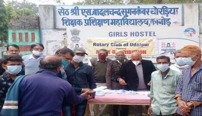 मास्क व नो मास्क-नो एन्ट्री के 500 पोस्टर वितरीत