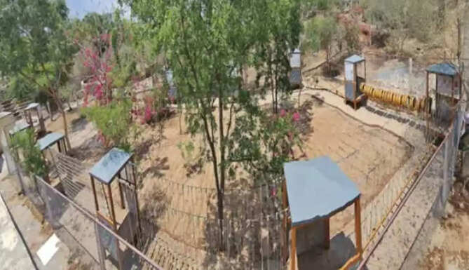 Children's park at Doodh Talai, Udaipur, Hanuman Temple