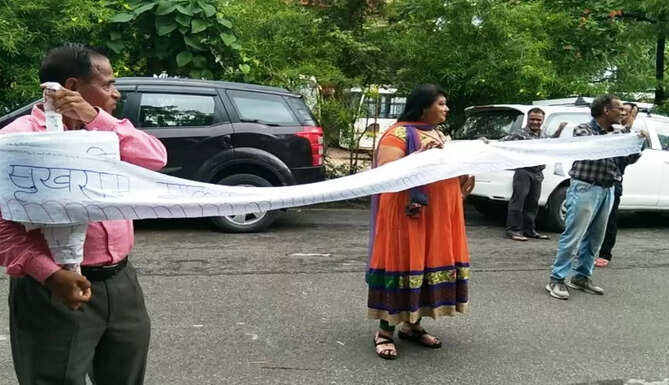 seema vaid