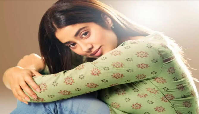 Jhanvi Kapoor In Mili