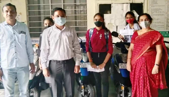 scooty distribution