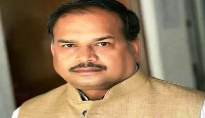 dr deependra singh chohan