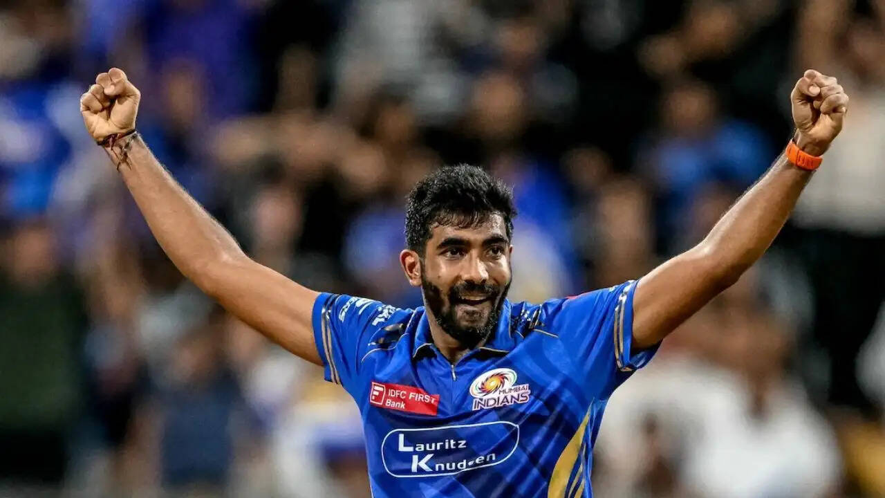 MI Pacer Jasprit Bumrah Checks Into BCCI Centre of Excellence Ahead of IPL 2026 Season