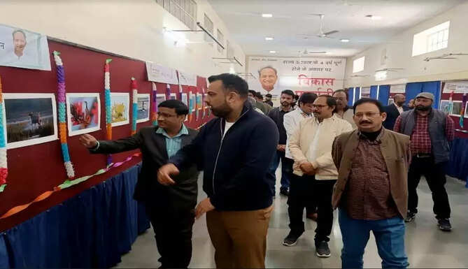 photo exhibition