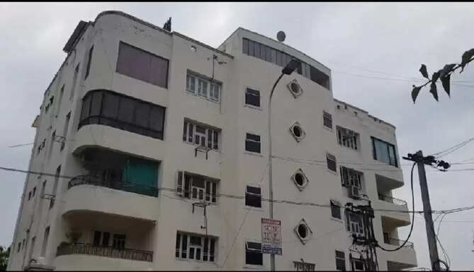 Ganeshan Apartment