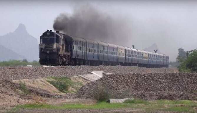 Intercity train arrives late due to engine failure