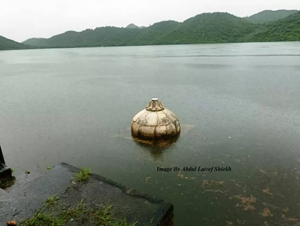 Badi lake overflow