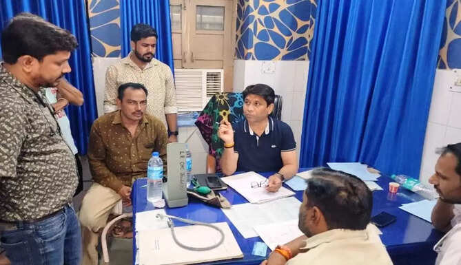 cmho vist jhadol chc