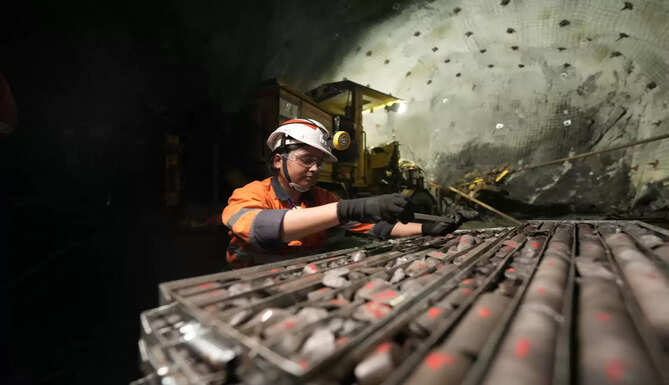 HIND ZINC 1