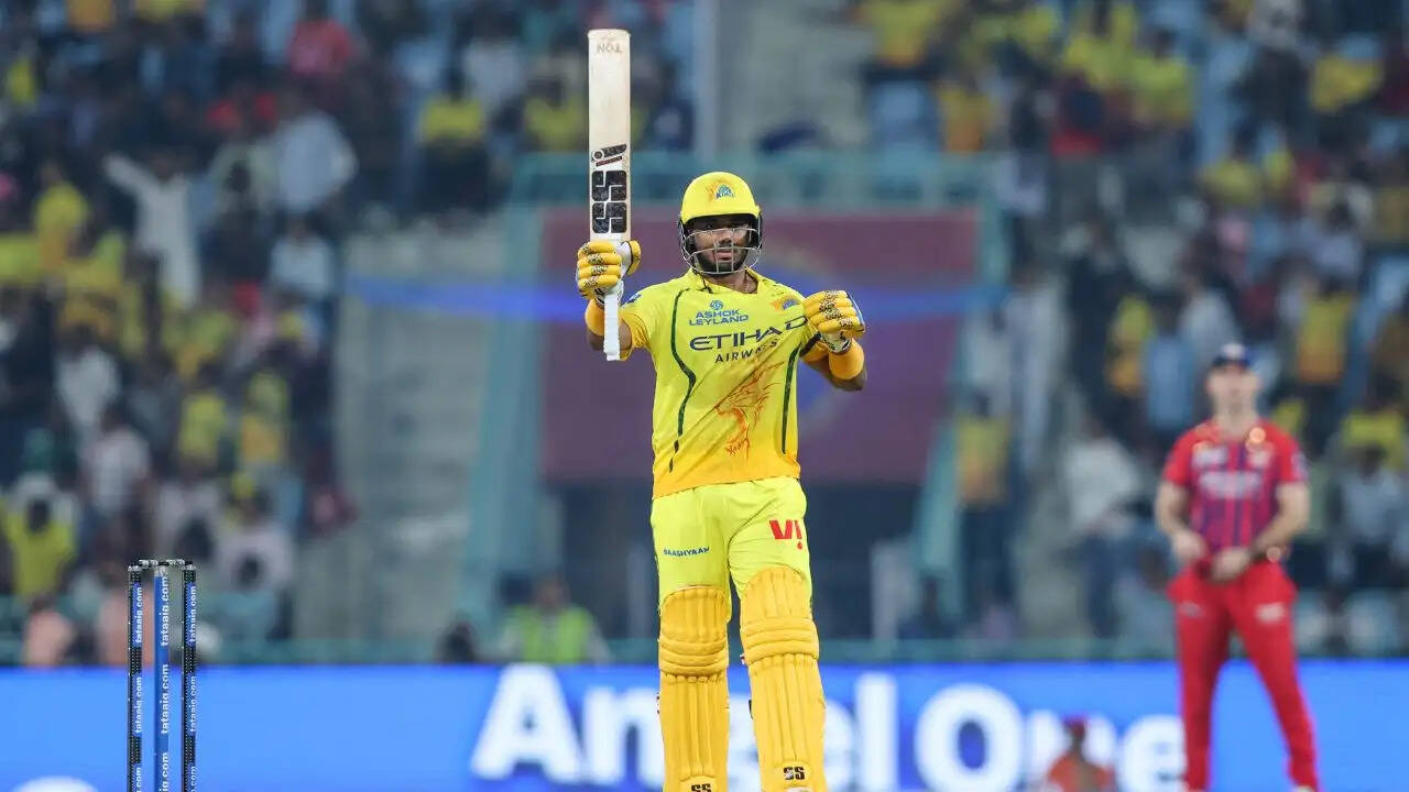 Ruturaj Gaikwad reacts after Chennai Super Kings lost to Lucknow Super Giants in IPL 2026
