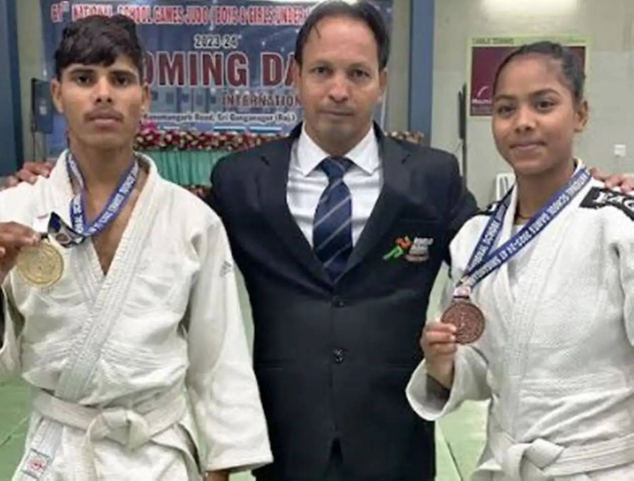 mukesh meena and khushi panwar won medal in Judo