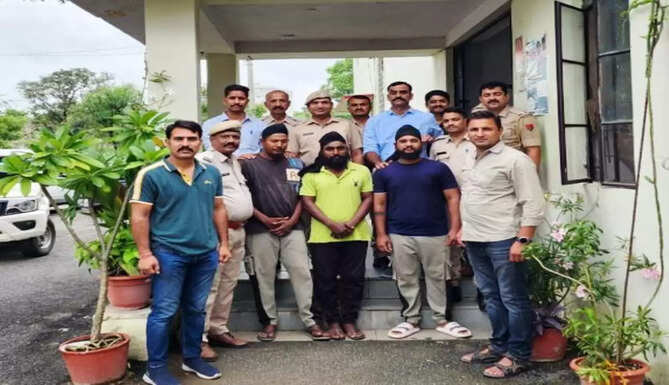 Goverdhan vilas police station