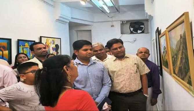 art exhibition