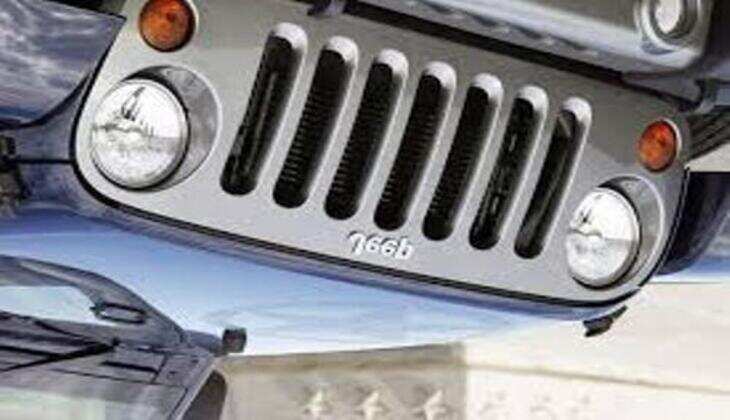 Lok Sabha Speakers's escort jeep overturns at Udaipur-Bhilwara route