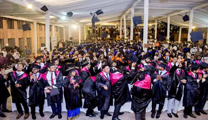 IIM Udaipur Annual Convocation Prof Janat Shah Praful Patel