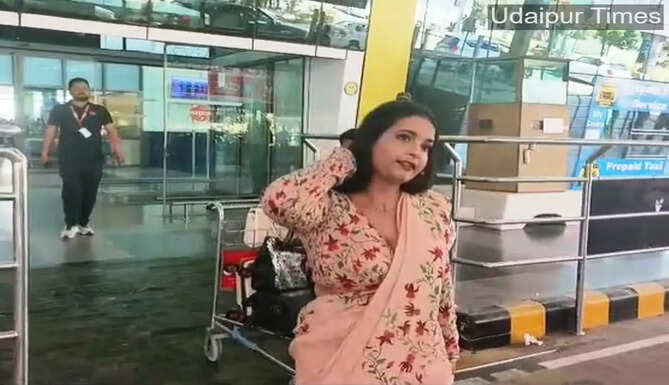 TV Actress Riddhima Tiwari reached Udaipur