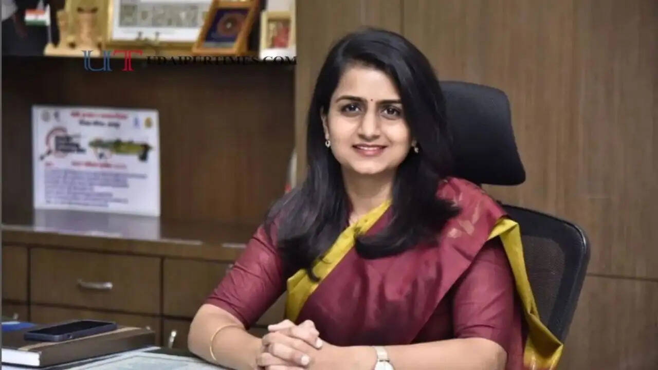 मिलिए इन 8 IAS महिला अधिकारियों से जिन्होंने UPSC में रचा इतिहास !