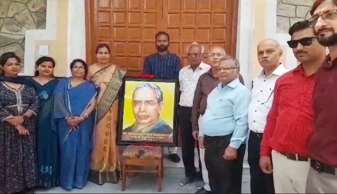 S R Rangnathan