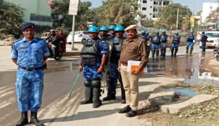 हिरणमगरी में रैपिड एक्शन फ़ोर्स का रुट मार्च