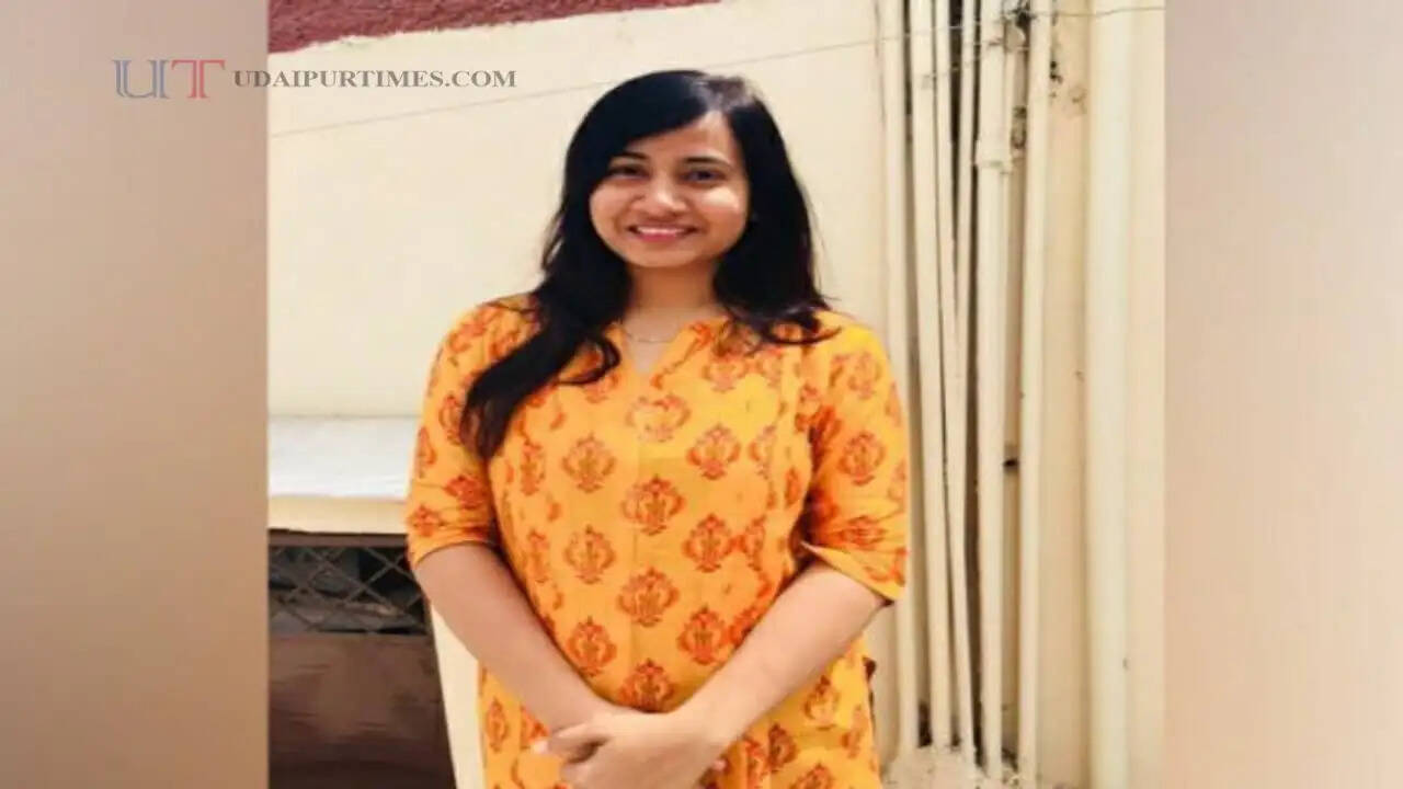 IAS मोनिका श्रीवास्तव