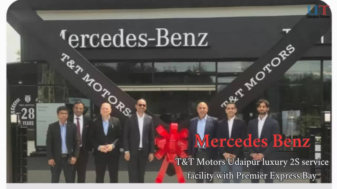 Mercedes-Benz T&T Motors Udaipur luxury 2S service facility with Premier Express Bay &ldquo;Mercedes-Benz Udaipur consulting area for personalized luxury car consultations Mercedes-Benz  Udaipur  Luxury Cars  T&T Motors  Car Service Udaipur  Electric Vehicle Charging  Luxury Lifestyle Udaipur  Automotive News India