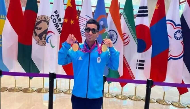 Blind Man Darpan Inani won in CHESS