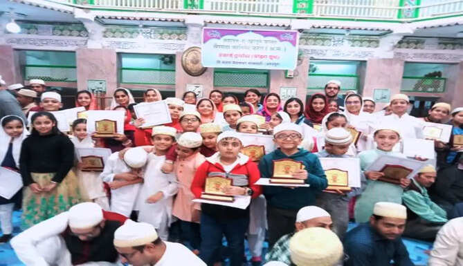 bohra talented awarded