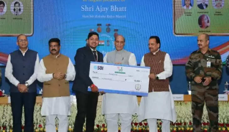 Rushal Suthar, Seedling School, Udaipur, NATIONAL WINNER, VEER GATHA PROJECT CBSE, Rajnath Singh, Defence Minister