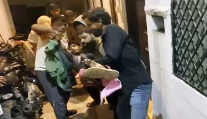 stabbing at subhash nagar
