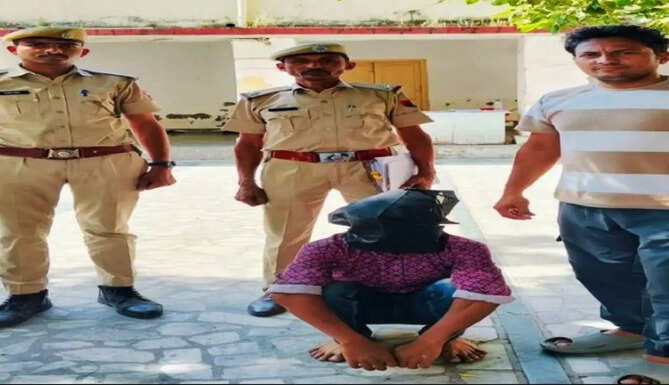 mobile snatcher arrest