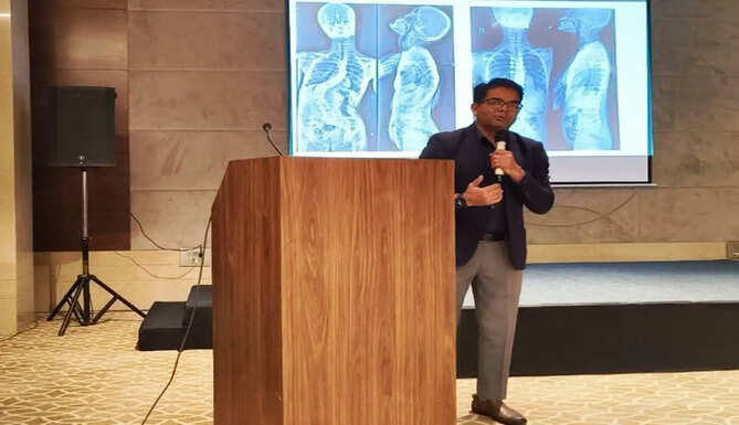 dr chirayu pamecha