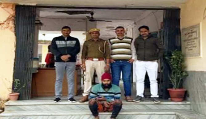 theft gang arrest