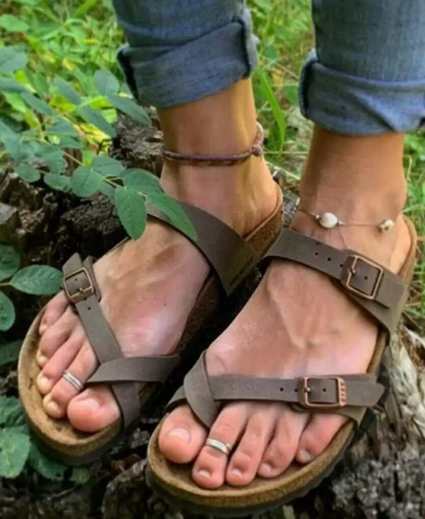 Birkenstock Mayari criss-cross strap sandals with playful toe-loop detailing