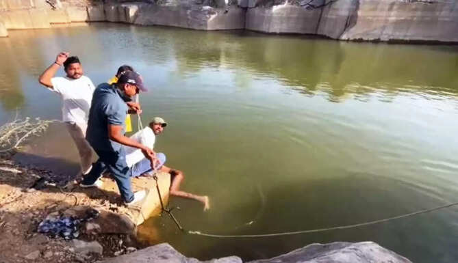 died from drowning