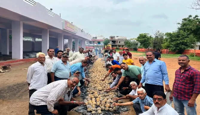 menariya samaj 