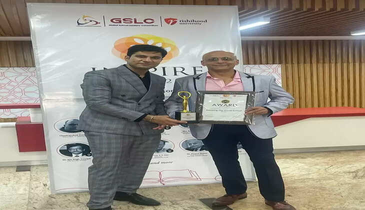 Best Innovation School award- Seedling Modern Public School  Best Implementation in Pedagogy- Seedling The World School hardeep Bakshi Best Schools of Udaipur