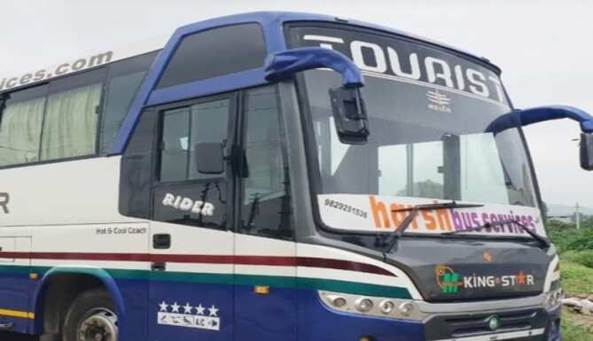 bus overturns