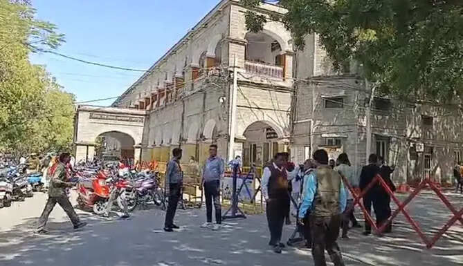 "Udaipur Lawyers Warn of Black Flag Protest During PM Modi Visit &ndash; Sept 25"