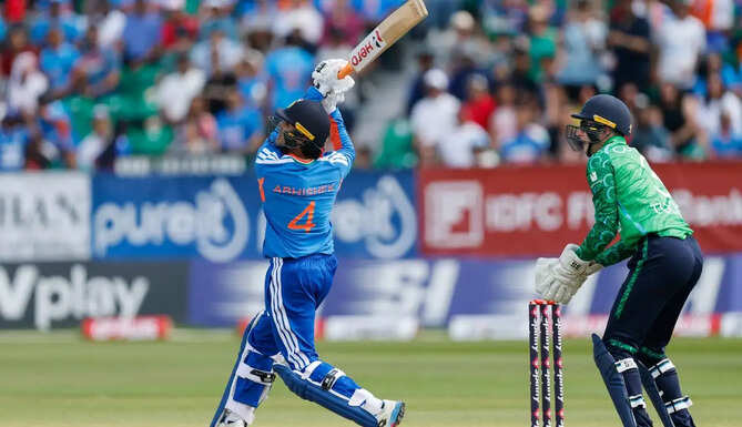 Shreyas Iyer during India's 34-run defeat against Ireland in the first T20I at Belfast