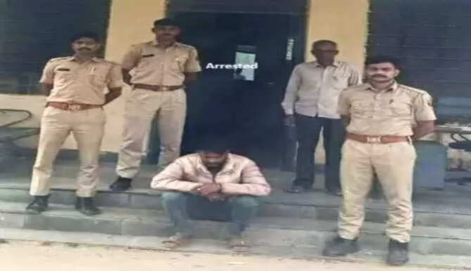Udaipur Police Raid Illegal Biodiesel Pump in Bekariya &ndash; 1350 Litres Seized, 1 Arrested