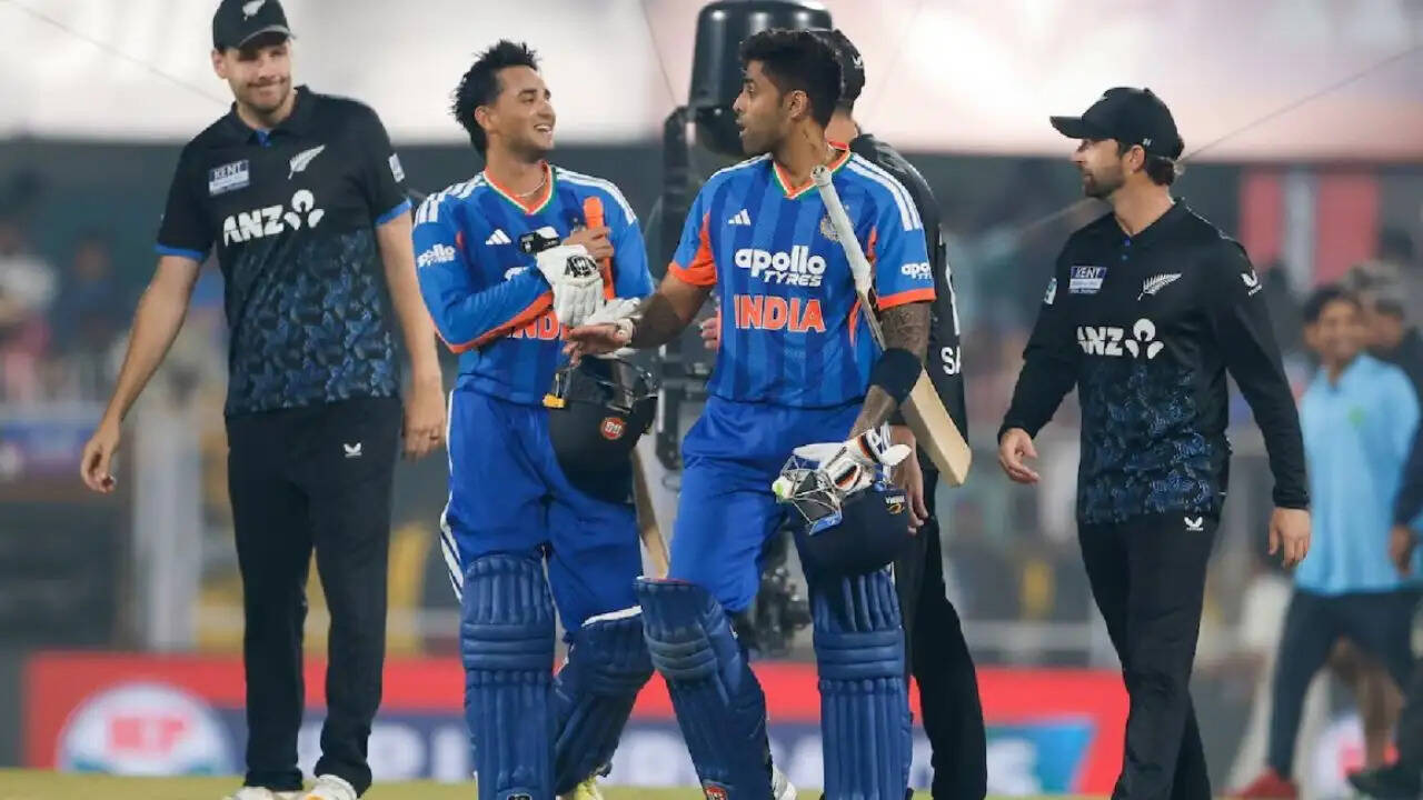 Ahmedabad Police Issues Traffic Advisory; Metro Timing Extended Before T20 World Cup Final