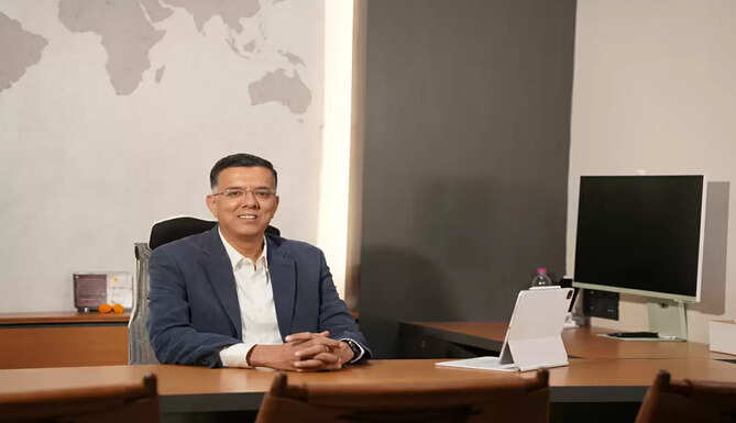 People of Udaipur Madhukar Dubey, Fusion Business Services, Udaipur IT Services, IT Services company in Rajasthan, making it big in udaipur,entrepreneurs of Udaipur