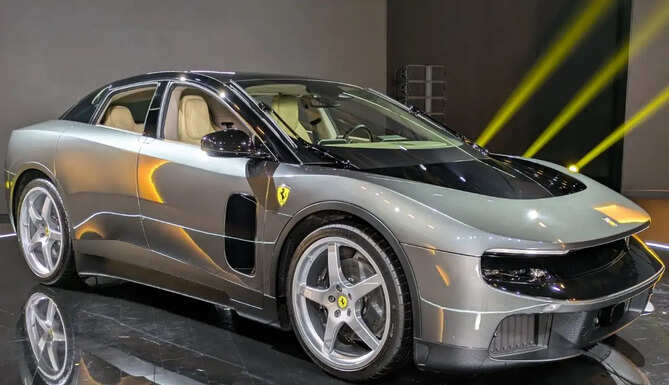 Ferrari Luce electric car featuring a sleek design, 1,050 PS power, 112 kWh battery and an expected price of ₹8.5 crore in India.