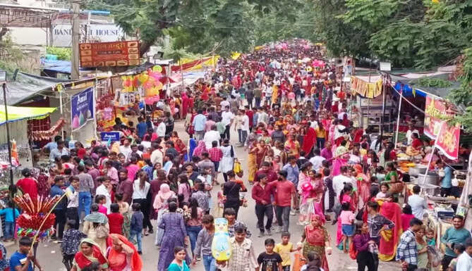 hARIYALI aMAVASYA MELA