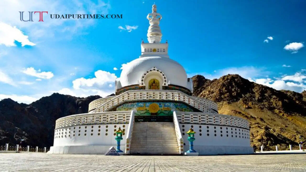 किसी जन्नत से कम नहीं है लेख-लद्दाख की ये जगहें