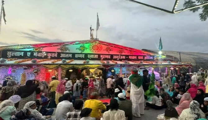 mastan baba urs
