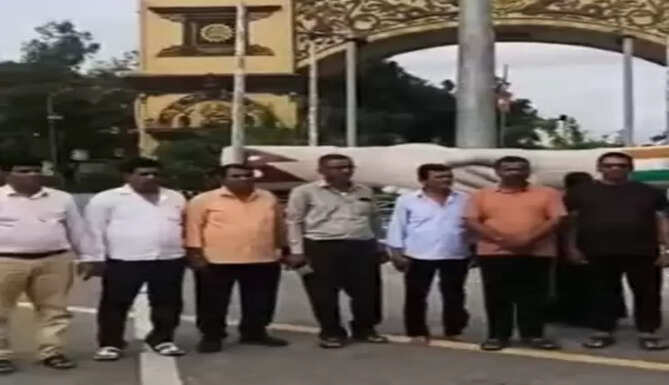 &ldquo;Udaipur pilgrims return safely from Nepal unrest | Menaria community resumes journey after embassy intervention&rdquo;