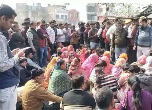 Pratapnagar accident